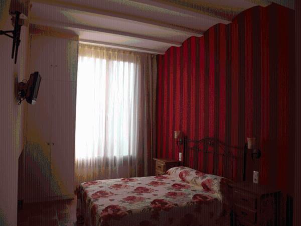 Hostal La Fuente Buera Esterno foto