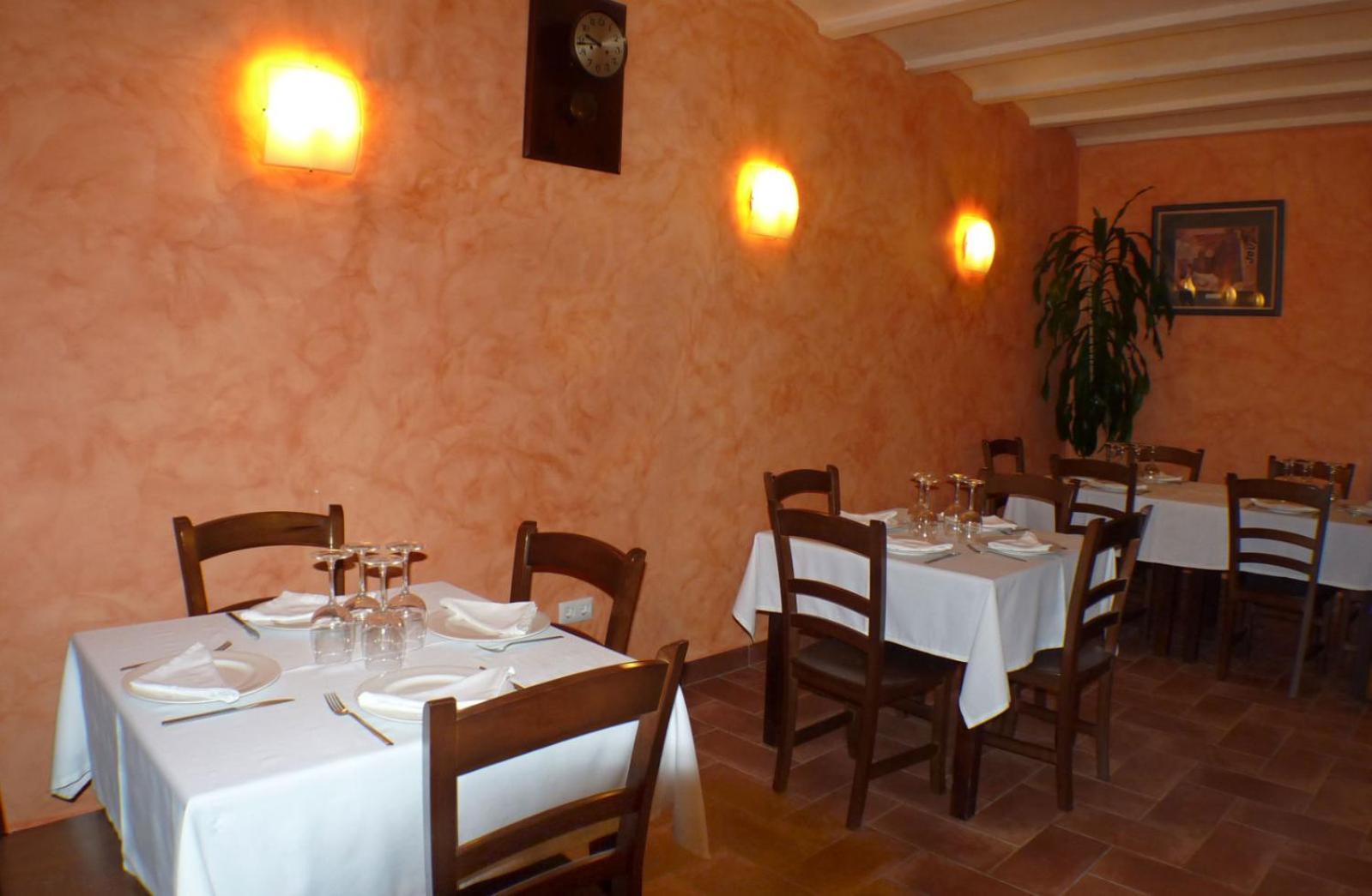 Hostal La Fuente Buera Esterno foto