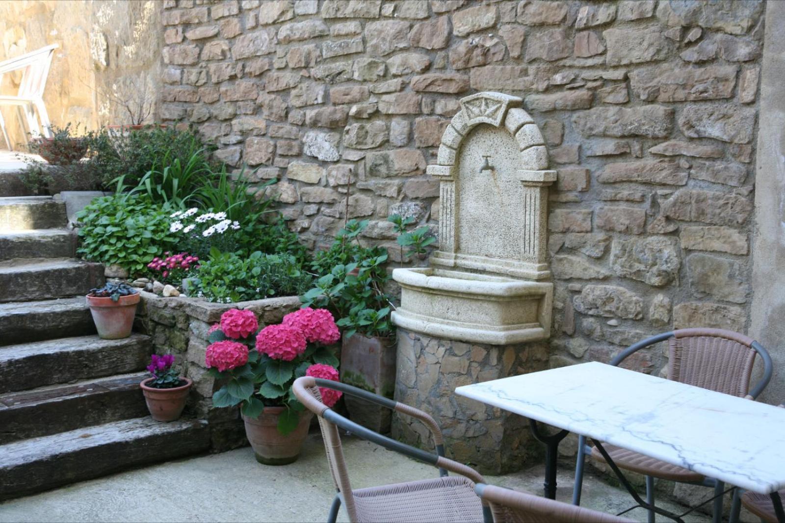Hostal La Fuente Buera Esterno foto